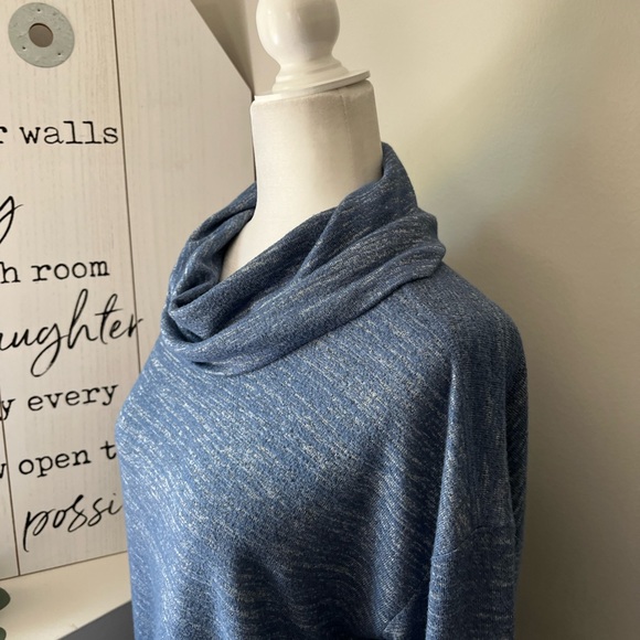Gap Cowl Neck Soft Knit Top - Picture 2 of 7